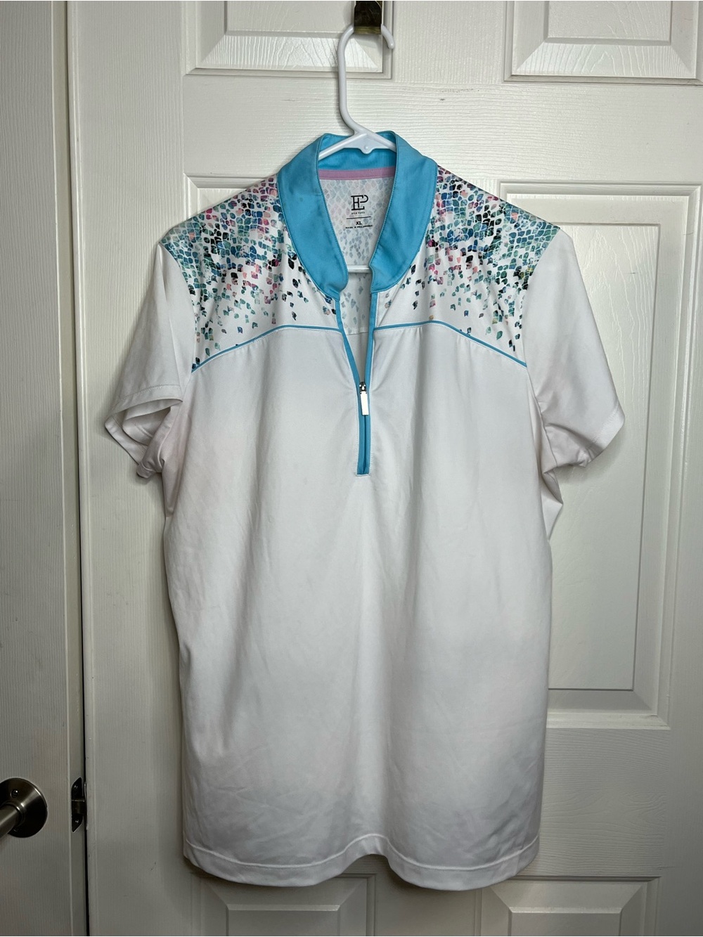 EP Pro White Short-Sleeve Golf Polo with Aqua Collar